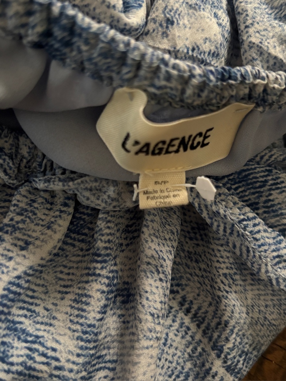 L'Agence Leonie Silk Off-The-Shoulder Dress Denim Print Small Read Flaws (pics) - Picture 2 of 10